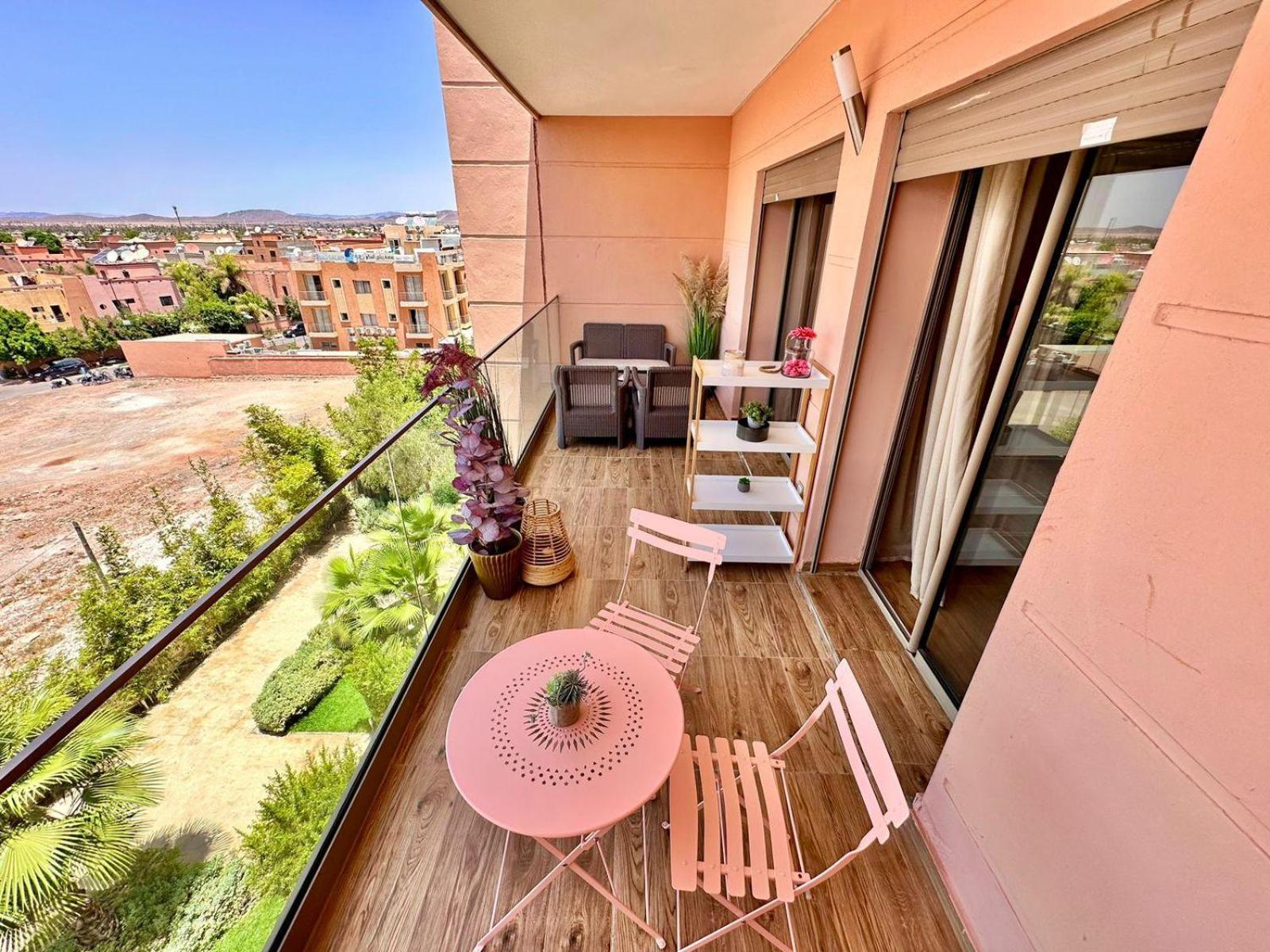 Appartement Luxueux Avec Piscine 10 Minutes Du Centre Ville マラケシュ エクステリア 写真